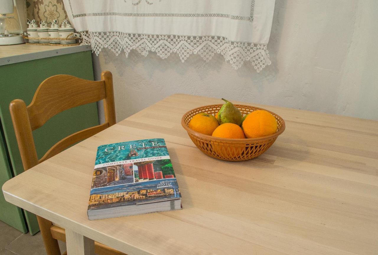 Feneri 3 -Cozy Rustic Apt 20' From Elafonisi Beach Perivolia  Екстериор снимка